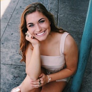 Meet your Posher, Emma